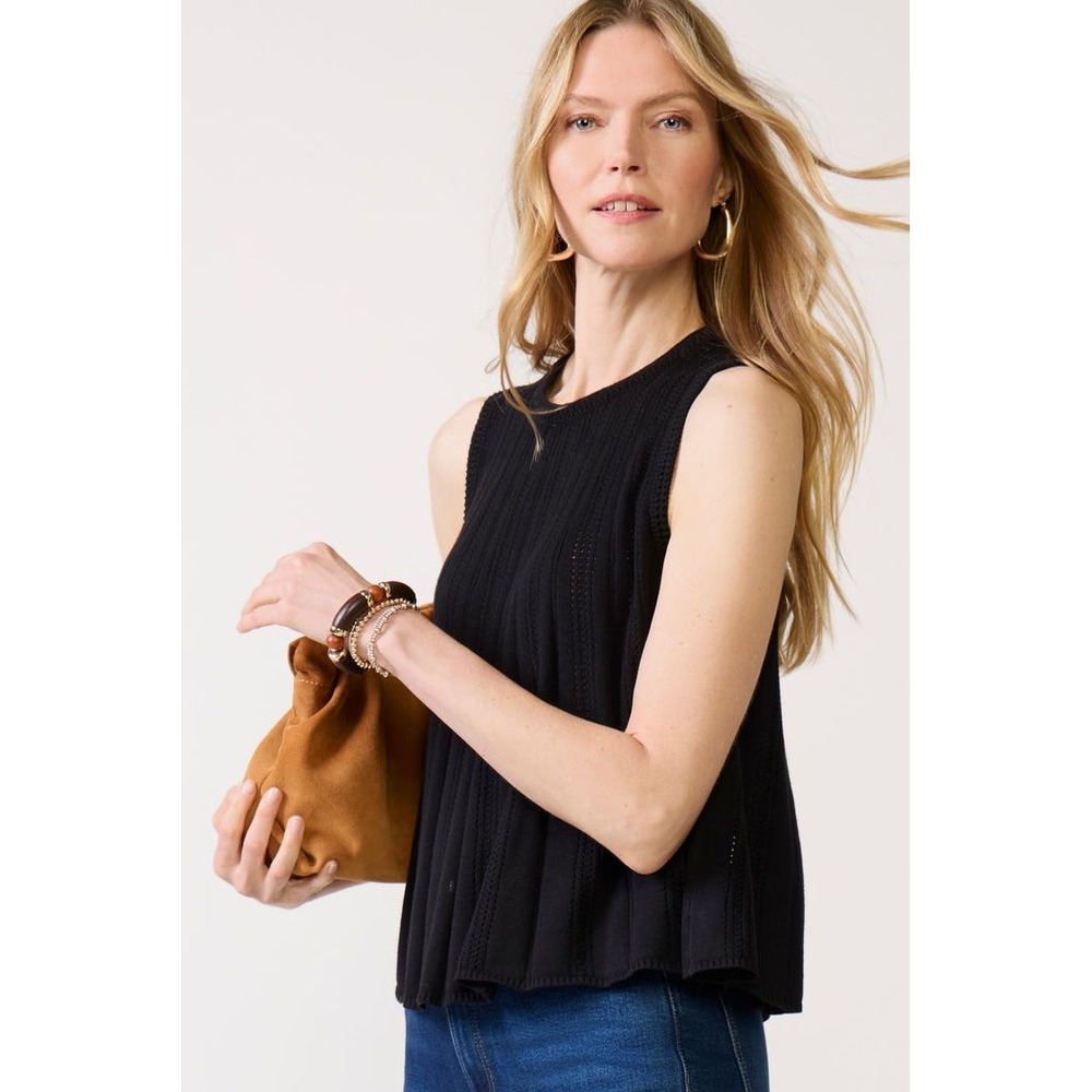 Evereve Mira Swing Hem Crew Tank Black Large New With Tags